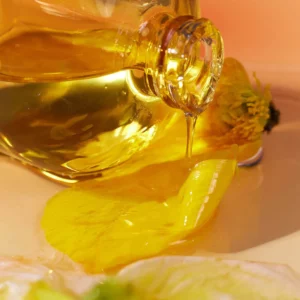 lador-perfumed-hair-oil-hinoki-pic-1