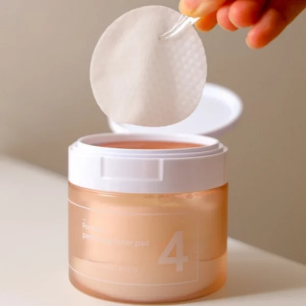 numbuzin-no4-pore-zero-peeled-egg-toner-pad-190ml70pads-pic-1