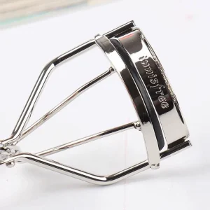 innisfree-premium-eyelash-curler-pic-5