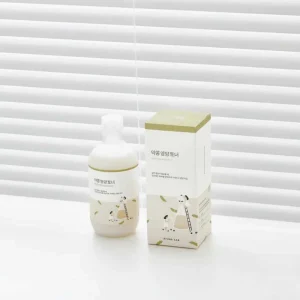 round-lab-soybean-nourishing-toner-300ml-pic-1